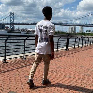 Meet your Posher, Alijah